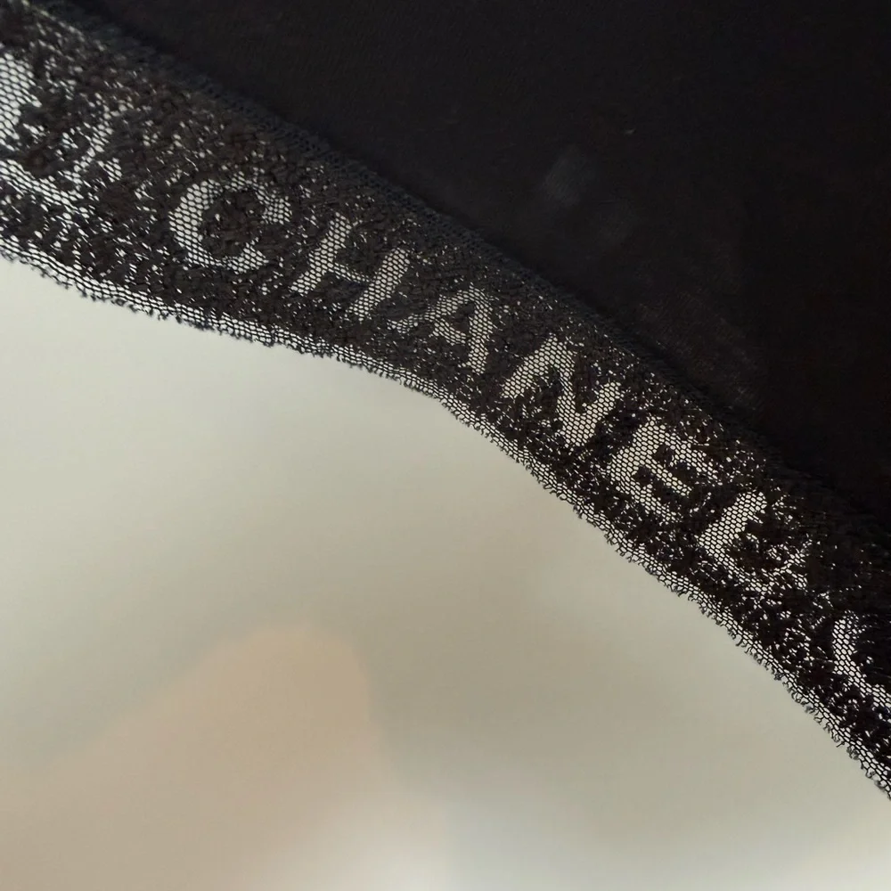 💋CHANEL Elegant Black Short‎ Sleeve Tee 127